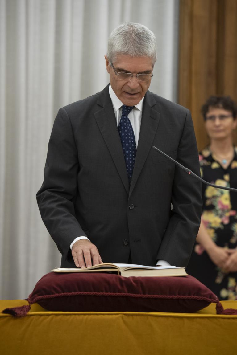 Imagen noticia:  Isaías Taboas Suárez, Presidente de la Entidad Pública empresarial RENFE-Operadora - Ministerio de Fomento.